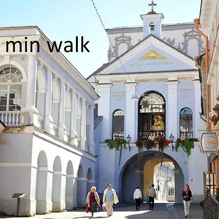 Apartment El Fireplace In Unesco World Heritage Old Town Vilnius